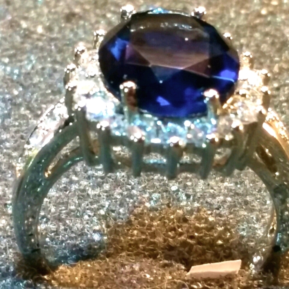 Blue sapphire set in .925 silver